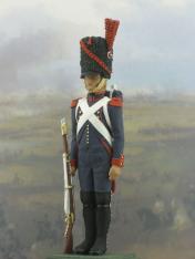 Private foot artillery soldiers figures collectible toy soldiers 54 mm kits 1804 1815 10616 anno dres french painted toy soldiers german figures kits sale full private soldato troupier year